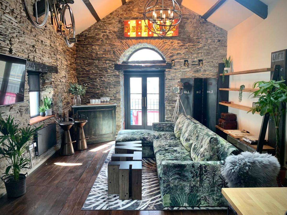 Loft 11 Stunning Luxury Nyc Loft Style Interior Designed 2Bd Apartment Excellent City Centre Location Mezzanine Cinema Room Designer Furniture Amazing Space Douglas Exterior foto