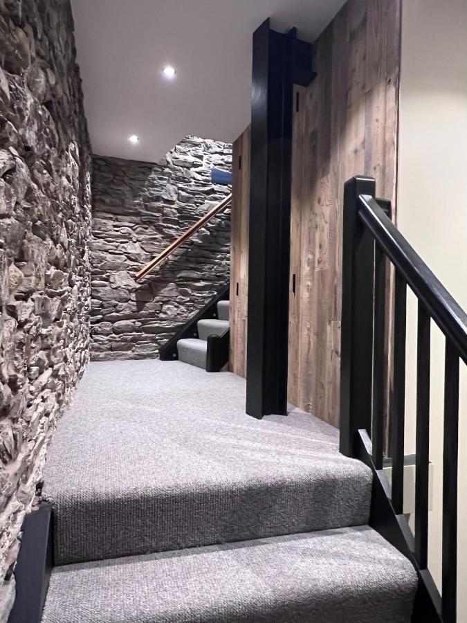 Loft 11 Stunning Luxury Nyc Loft Style Interior Designed 2Bd Apartment Excellent City Centre Location Mezzanine Cinema Room Designer Furniture Amazing Space Douglas Exterior foto